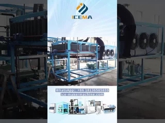 ICEMA-blok-ijsmachine in ijs buiten