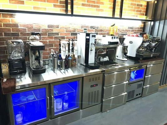 Aanpassen Bar Type Werkbank Luchtgekoelde koelkast Uitrusting Onderbank Koelkast / Werkbank Chiller / Onder Bar Koelkast