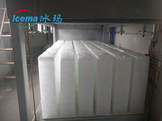 6450*2360*2530mm L*W*H droog-ijsblokmachine voor een dagelijkse capaciteit van 1-10 ton