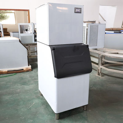 250 kg ijsopslagcapaciteit Commerciële kubus-ijsmachine voor restaurant- en barkoeling thuis
