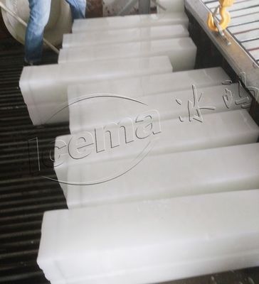 500 kg/dag-50 ton/dag Automatische brine block-ijsmachine met luchtgekoelde condensatie