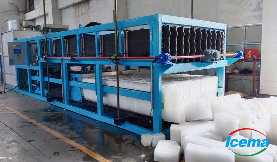 Lucht/waterkoeling 20 ton Bloc-ijsmachine op maat Industrieel ijs 85,5 kW